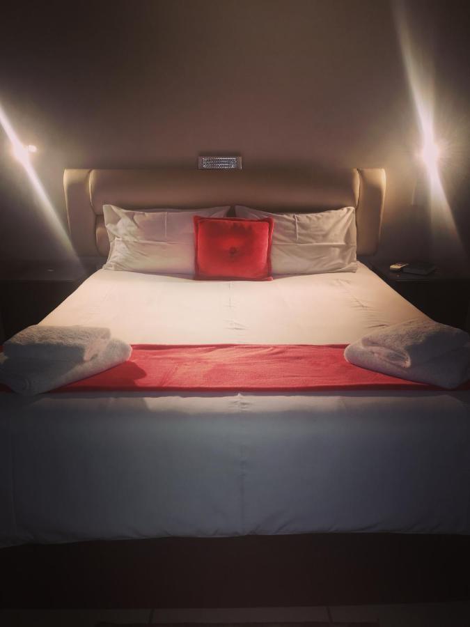 Aaa Rose Garden Guesthouse Mookgophong Zewnętrze zdjęcie