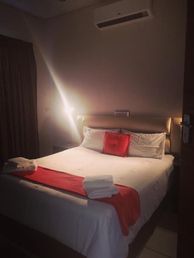 Aaa Rose Garden Guesthouse Mookgophong Zewnętrze zdjęcie