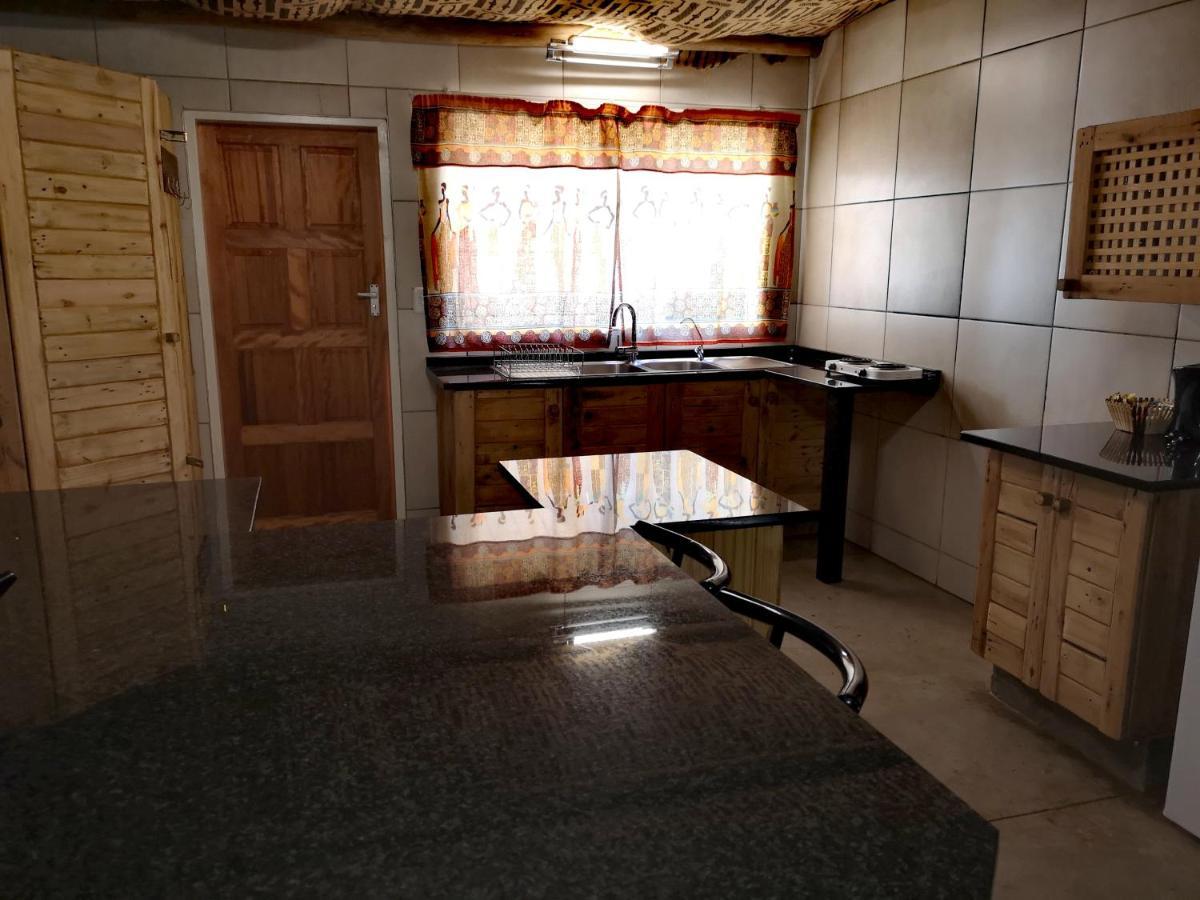 Aaa Rose Garden Guesthouse Mookgophong Zewnętrze zdjęcie