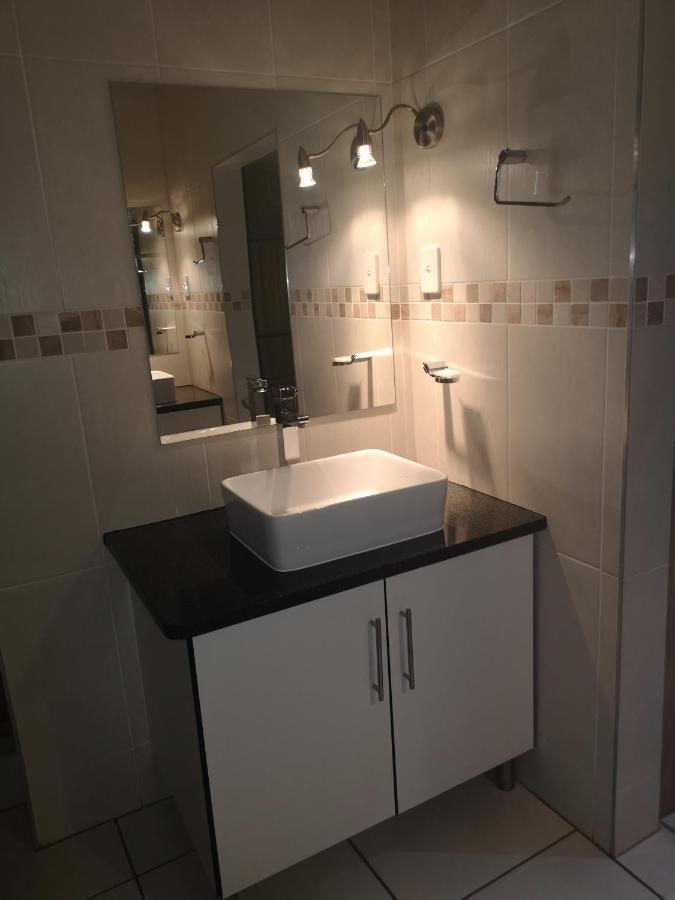 Aaa Rose Garden Guesthouse Mookgophong Zewnętrze zdjęcie