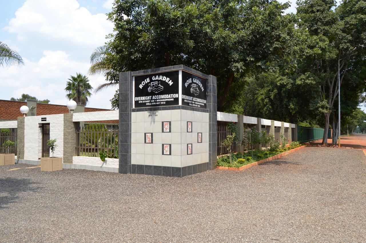 Aaa Rose Garden Guesthouse Mookgophong Zewnętrze zdjęcie